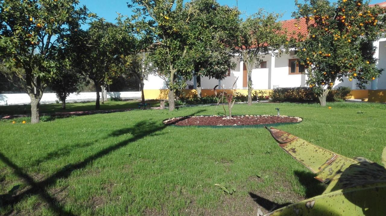 Quinta Laranjal Da Arrabida Bed & Breakfast Palmela Exterior photo